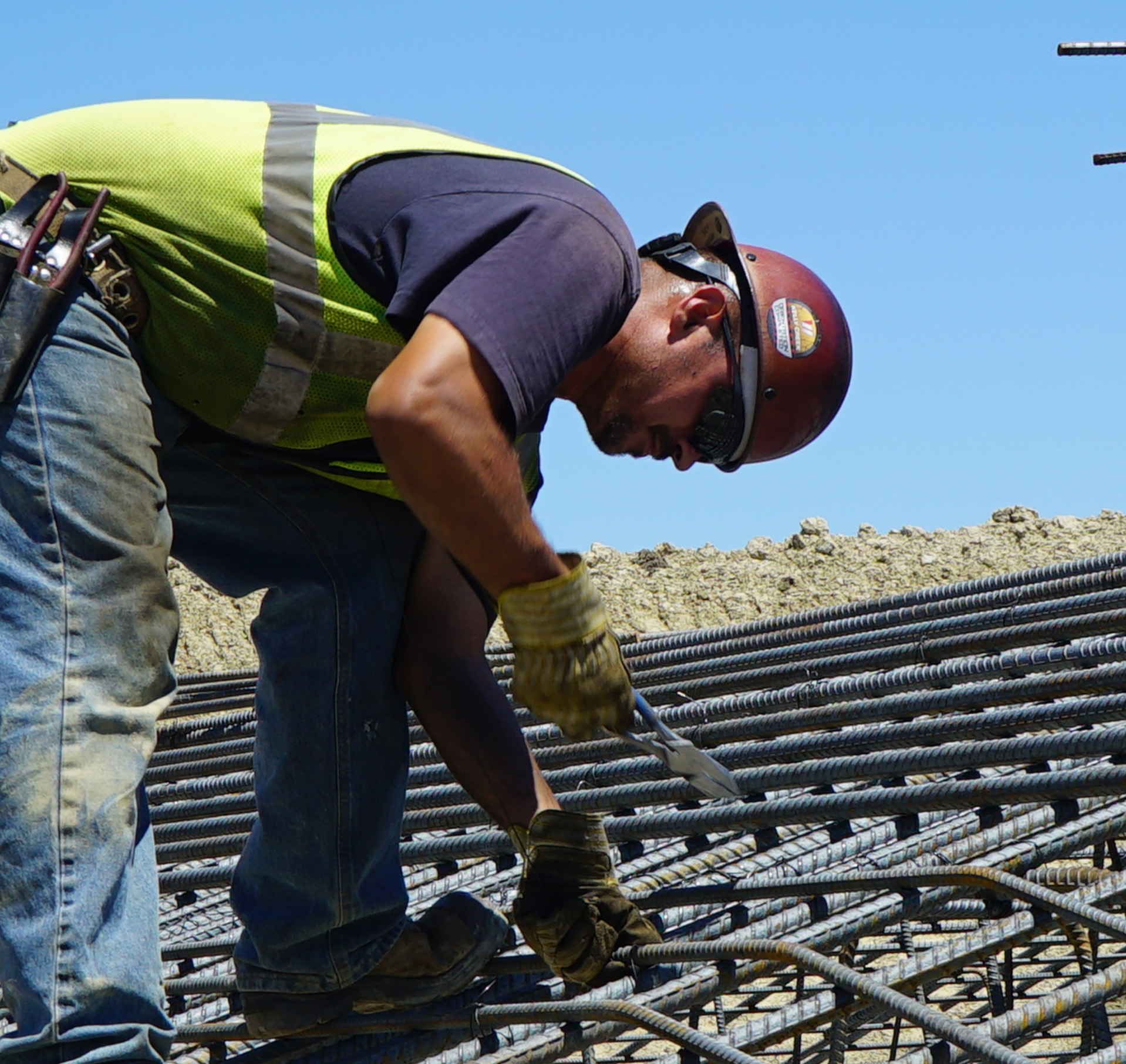 IEA Worker